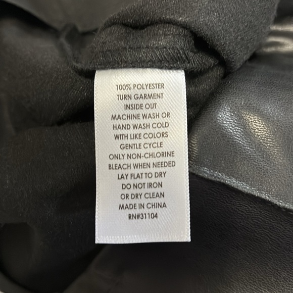 NWT New Directions Size Petite Large Faux Leather Pants - Picture 3 of 6